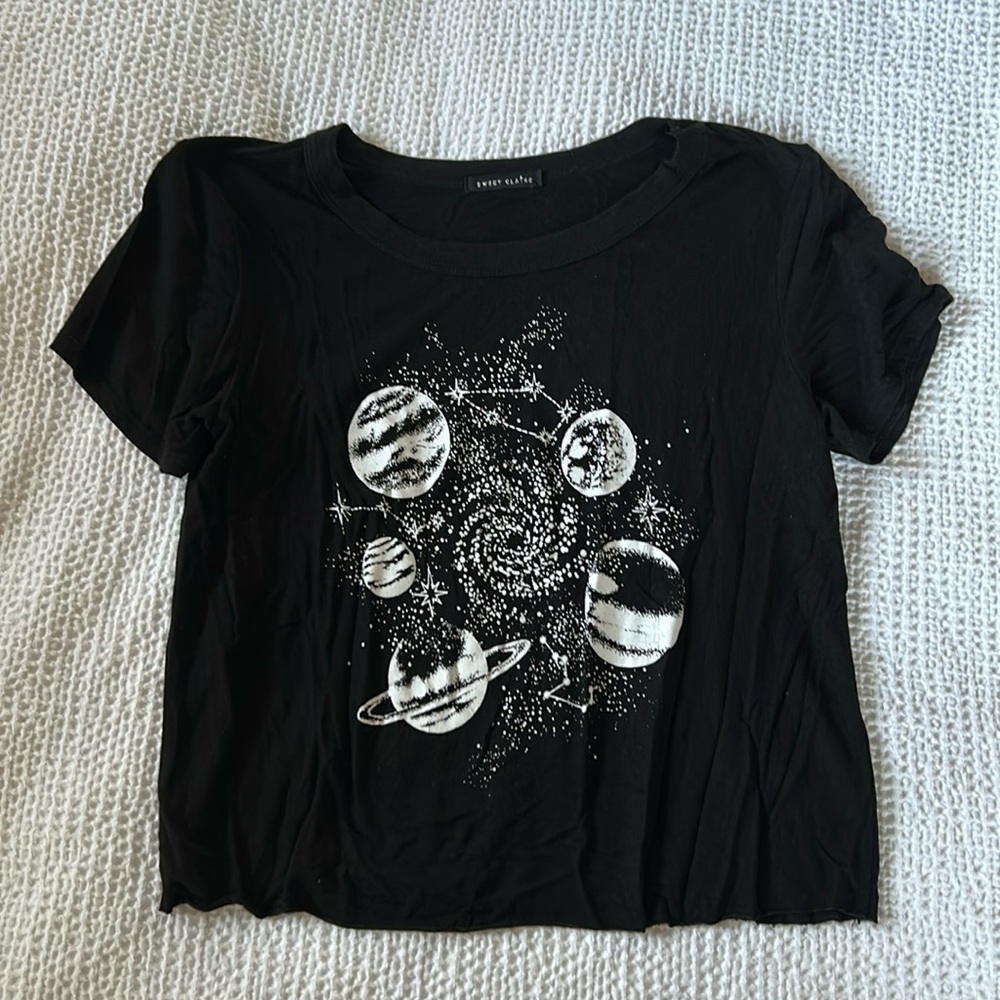 Sweet Claire Short Sleeved Black and White Galaxy Planets Star Constellation